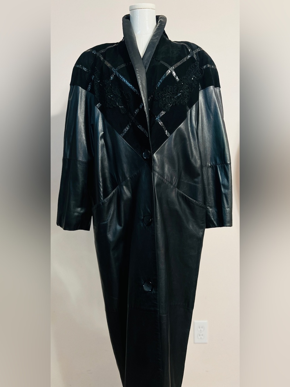Liptons Olympic Fashions Black Leather Duster Coat